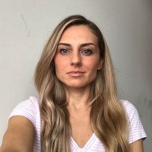 Meet your Posher, Vicki